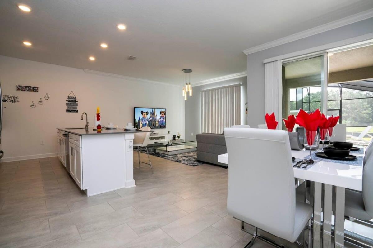Gorgeous 4 Bedroom W Screened Pool Close To Disney 2653 Кисими Екстериор снимка